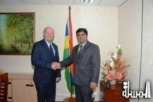 Ministers of Culture of Mauritius and Seychelles meet to discuss closer cooperation