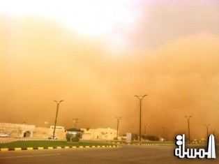 عاصفة رملية تتسبب فى تحويل 3 رحلات من مطار برج العرب إلى القاهرة