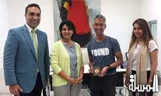 هيئة البحرين للثقافة والآثار :سائح أمريكي أول مشارك يتمكن من إنجاز رحلة جواز عبور السياحة الثقافيّة