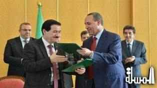 وزيرا الثقافة والسياحة بالجزائر يوقعان اتفاقية تعاون مشترك