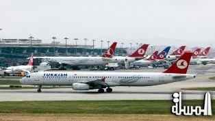 تركيا تفرض نظام التأشيرة على السوريين القادمين عبر مطاراتها