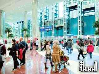 مطار دبى يستقبل 250 ألف راكب فى يومين