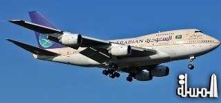 طائرة للخطوط السعودية تهبط اضطراريا في مطار أبها
