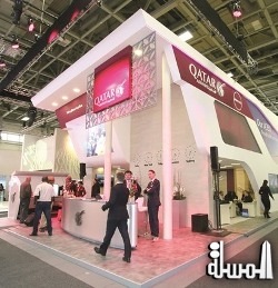 القطرية تستعرض خدماتها الجديدة بمعرض سوق السفر العربى