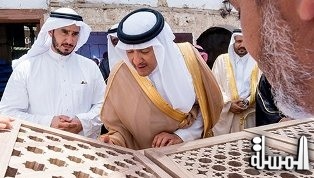 الأمير سلطان يزور مركز التدريب والانتاج الحرفي في جدة التاريخية
