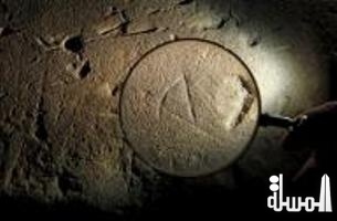 العثور على حجر إتروسكاني قد يساعد في كشف غموض أول حضارة بإيطاليا