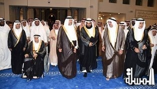 الامير سلطان يشارك في افتتاح جامع الزياني بالبحرين