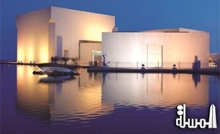 متحف البحرين الوطني يستقبل الطائرة الحربيّة (سبيت فاير)