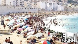 الجزائر تسمح بـ 70 شاطىء للسباحة خلال موسم الصيف