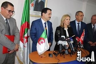 وزير السياحة الجزائري ونظيرته التونسية يبحثان اوجه التعاون المشترك