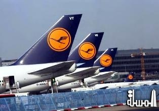 Lufthansa halts Venezuela flights over forex snags