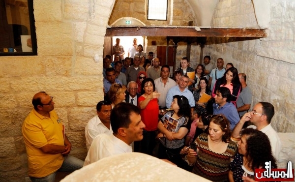 وزارة السياحة والاثار تعقد الدورة الاستدراكية للأدلاء السياحيين بفلسطين