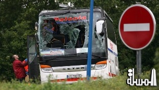 اصابة 6 أشخاص فى إطلاق نار على حافلة سياح بفرنسا
