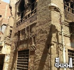 الآثار تبحث رفع كفاءة وتطوير المناطق الأثرية بمصر