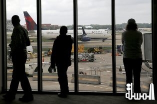 Delta grounds flights after network outage