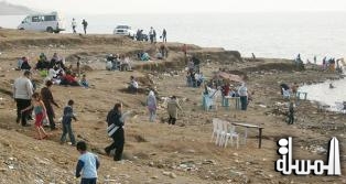افتتاح شاطئ مجاني بالبحر الميت لذوي الدخل المحدود