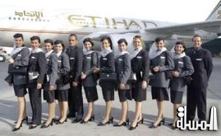 الاتحاد للطيران : أكثر من نصف موظفى الشركة الاماراتيين نساء