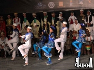 عرض السمسمية خلال حفل افتتاح مهرجان من فات قديمه تاه في بيت السناري