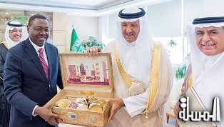 الامير سلطان يلتقي رئيس مجلس منظمة الطيران المدني الدولي