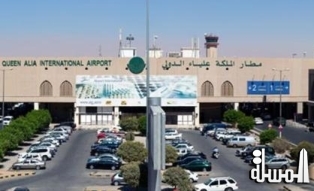 وزير النقل يتفقد مطار الملكة علياء الدولي