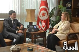وزيرة سياحة تونس تبحث إعادة تنشيط العلاقات مع إيطاليا
