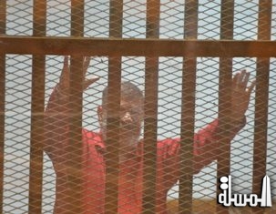 إلغاء أحكام الإعدام بحق مرسي وبديع وآخرين بقضية الهروب الكبير
