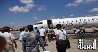 مطار الكفرة يستأنف نشاطه بإستقبال طائرة للخطوط الليبية