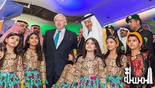 وزير الخارجية البريطاني يزور معرض ملتقى ألوان السعودية