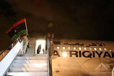 بالصور.. عودة ركاب الطائرة الليبية المخطوفة إلى مطار معيتيقة بسلام