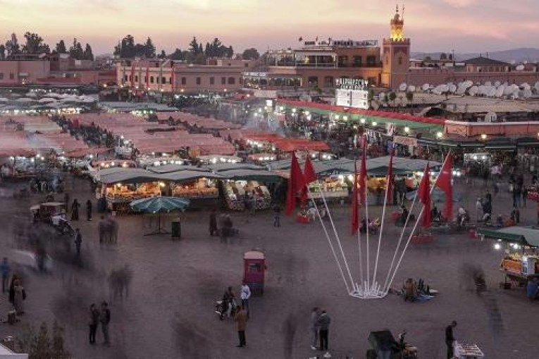 توج المغرب بجائزة الالتزام من أجل السياحة المستدامة، التي تمنحها المجلة الإسبانية المتخصصة في السياحة الريفية والمغامرة "إير ليبر"، في إطار الدورة 37 لمعرض مدريد الدولي للسياحة (فيتور 2017، من 18 إلى 22 يناير).