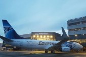مطار القاهرة يستقبل طائرة مصرللطيران الجديدة من طراز 