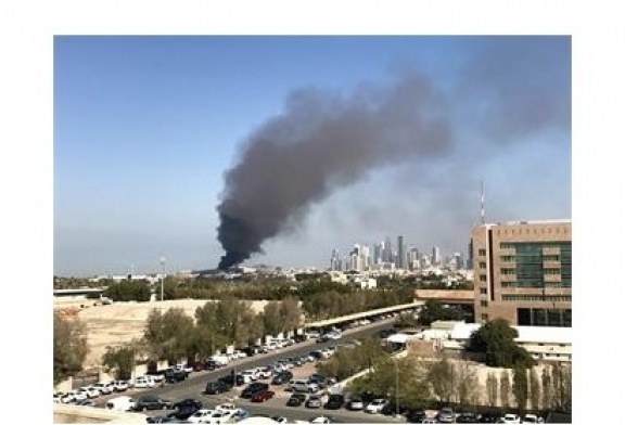 حريق مركز الشيخ جابر الثقافي بالكويت