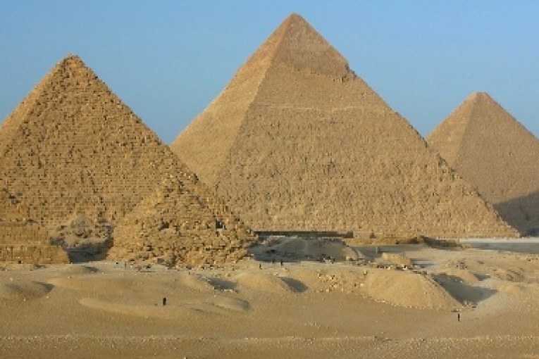 خبير آثار: أهرامات مصر ليست الأقدم فقط فى العالم ولكن الأعظم هندسيًا