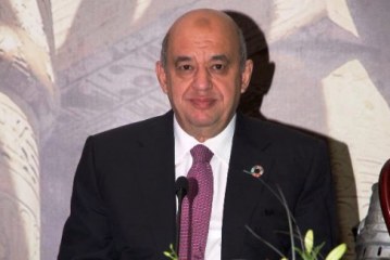 راشد: السياحة العربية تمثل ثلث السياحة الوافدة الى مصر