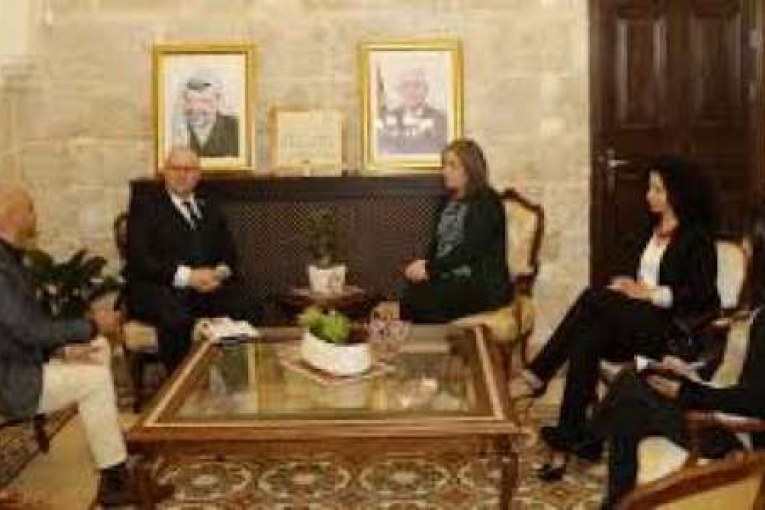 استقبلت وزيرة سياحة واثار فلسطين "رولا معايعة" ، اليوم الثلاثاء، ممثل جمهورية مالطا لدى فلسطين