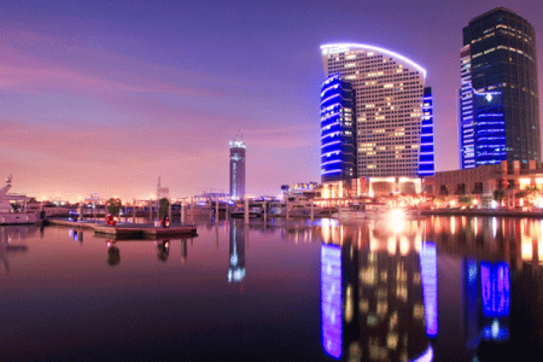 سياحة دبي تطلق إعلان فيلم كوميدي قصير تنشيطا للسياحة ضمن حملتها التسويقية العالمية