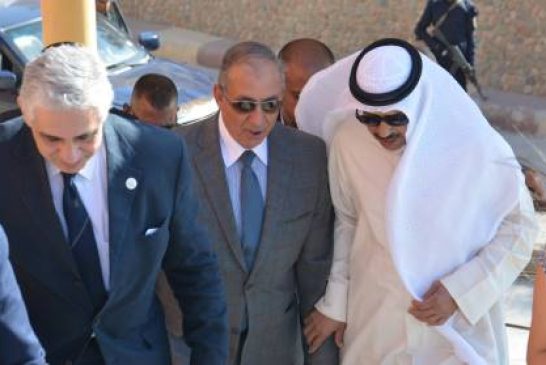 عبد الله يلتقى بوفد من جمعية خبراء السياحة العرب بالغردقة 4