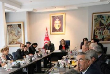 وزيرة سياحة تونس تبحث إجراءات النهوض بالصناعات التقليدية