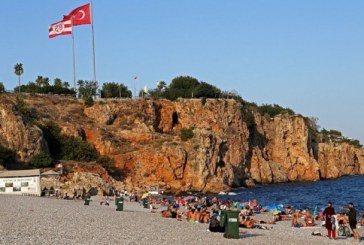 سياحة تركيا تجذب 38 مليون سائح خلال العام الجاري