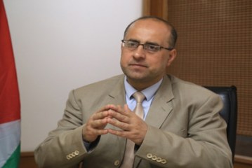 مبدعون رغم القيد ... بقلم د.رأفت حمدونة