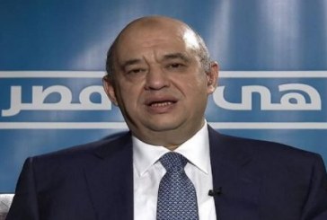 وزير السياحة المصرى يناقش مشكلات ملف الإرشاد السياحى