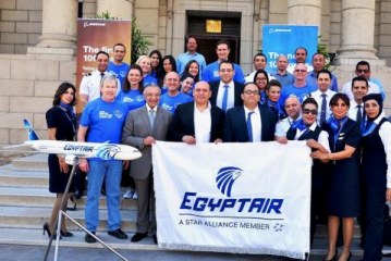 مصرللطيران وبوينج العالمية يزوران مرضى مستشفى القصر العيني