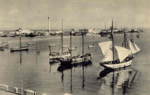 منارة تلوح بيديها بقلم د. عصام الطابوني