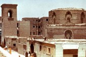 الاثار : بدء ترميم قبتي الأشرف خليل وفاطمة خاتون بمنطقة الخليفة