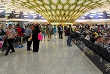 مطار أبوظبي يستقبل 7 ملايين مسافر خلال الصيف
