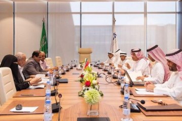 الهيئة العامة للطيران المدني السعودي تبحث مع نظيرتها اليمنية تشغيل المطارات المحررة