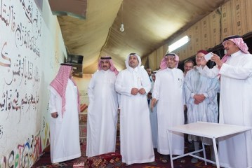 رئيس هيئة السياحة يقف على الاستعدادات الختامية لافتتاح الدورة الحادية عشرة من سوق عكاظ