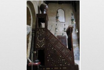 الاثار تسترد مسروقات من مسجد جاني الأشرفي بشارع المغربلين بالدرب الأحمر