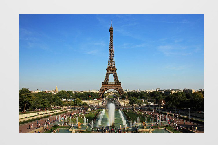 سياحة فرنسا تتوقع استقبال 89 مليون سائح في 2017