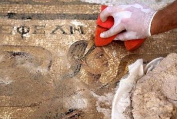 اكتشاف فسيفساء عمرها 1800 عام لحرب طروادة في تركيا